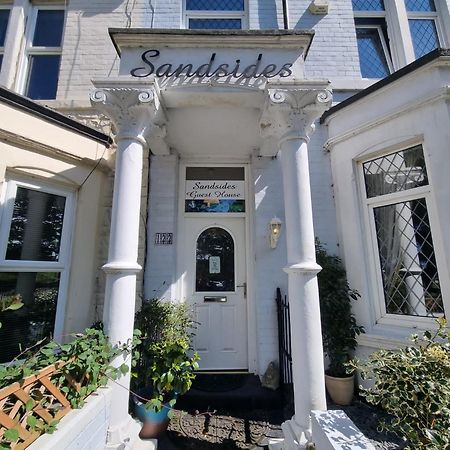 Sandsides Guest House Whitley Bay Bagian luar foto